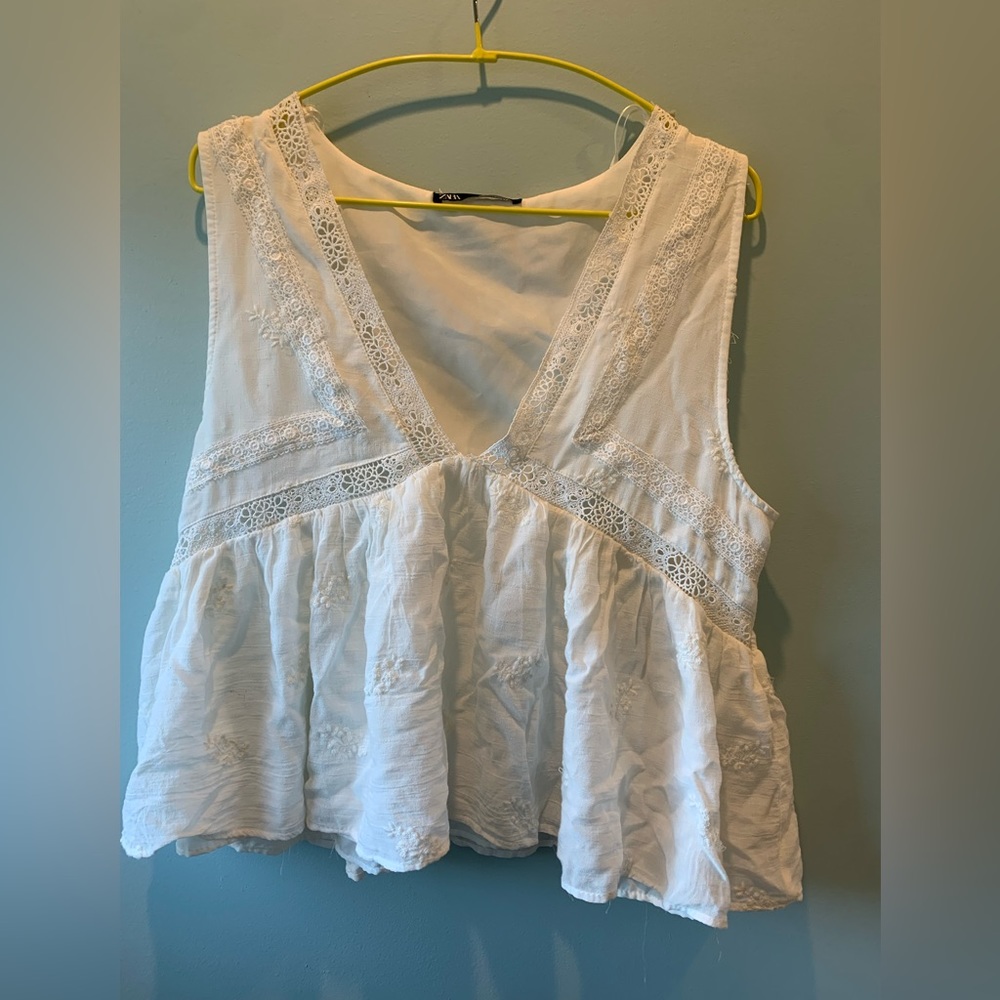 Zara flowy white lace tank top